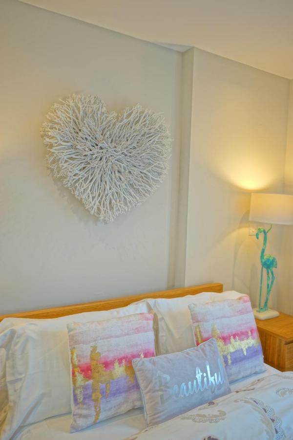 Soak Up The Light At A Soothing, Stylish Apartment In Swansea Marina Exterior foto